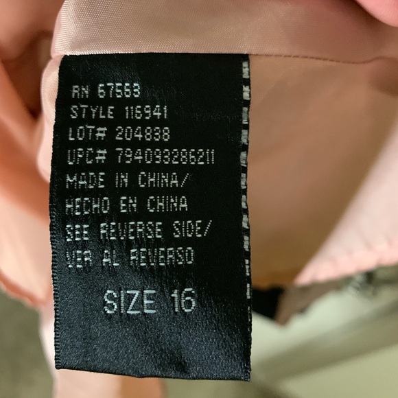 Formal SL Fashions dress - Picture 4 of 5